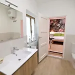 La Casa Di Odessa Bed & Breakfast 3*