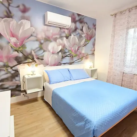 Bed & Breakfast La Casa Di Odessa 3*